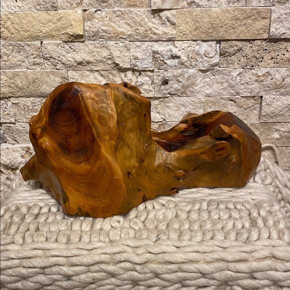 Burl Wood Bottle Cradle || Hand-Carved Root Sculptural - Picture 6 of 10